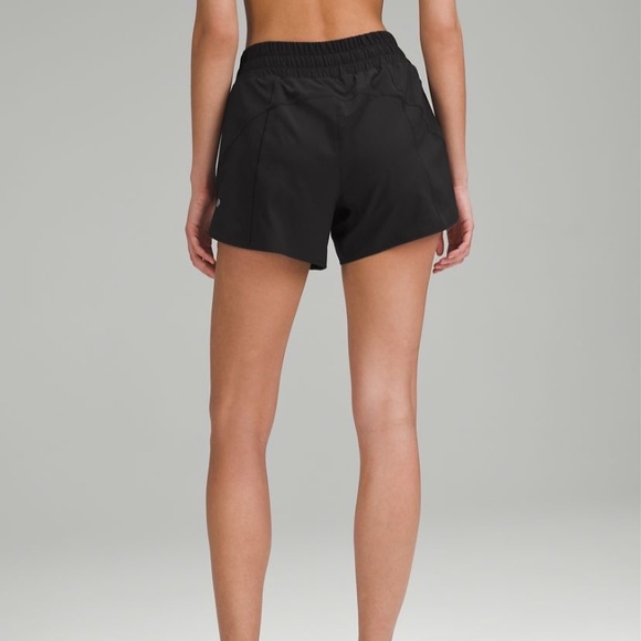 Lululemon Track That Mid-Rise Lined Short 5”, black, size 4 - Picture 3 of 12